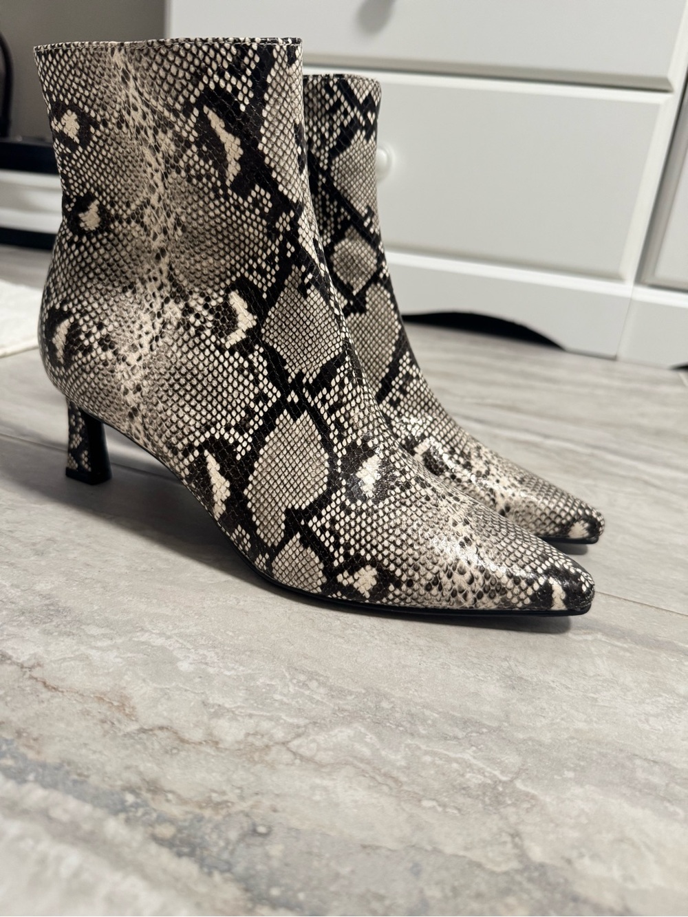Steve Madden Black & Cream Snakeskin Pointed Toe Ankle Boots - Picture 2 of 8